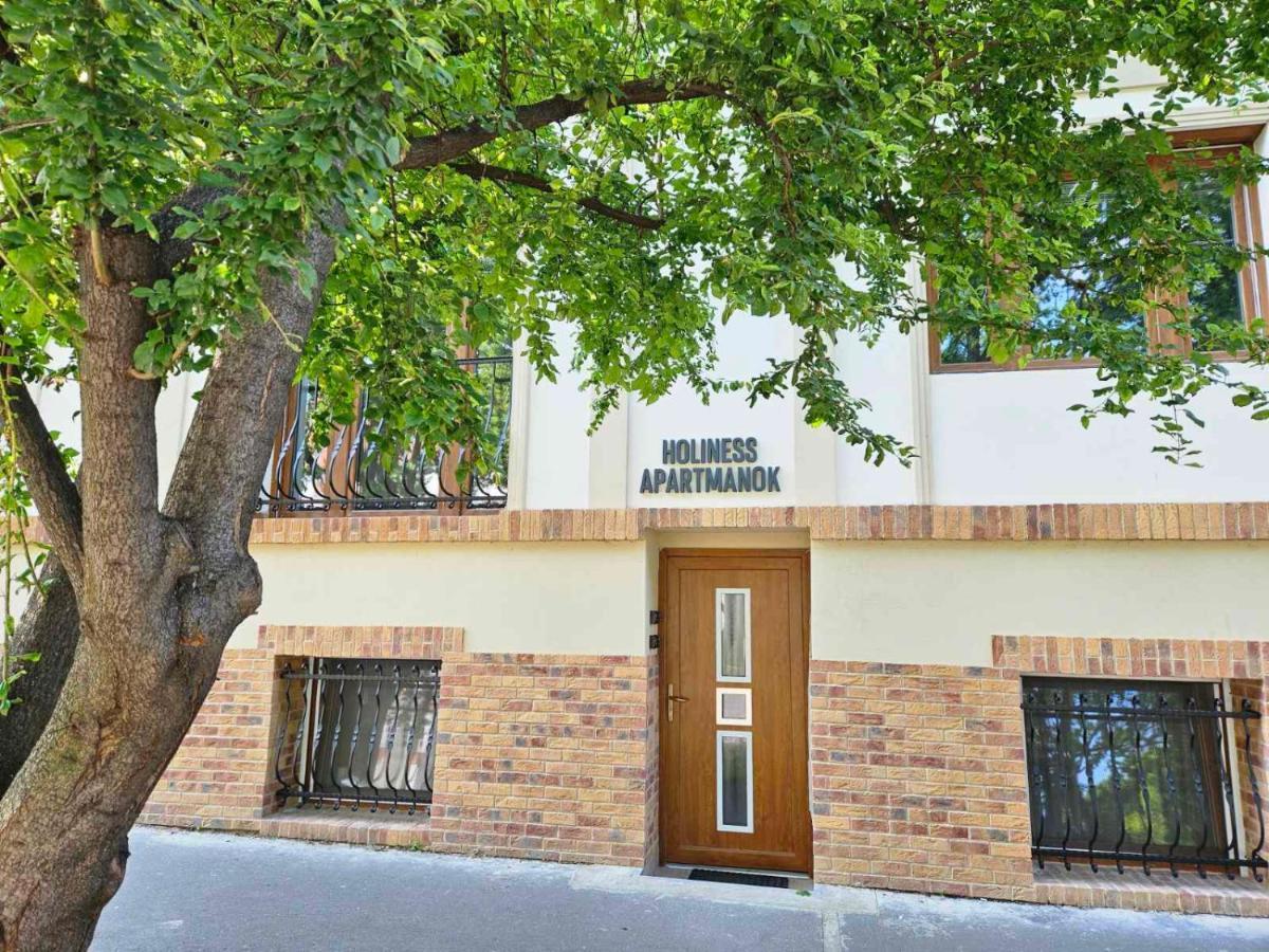 Holiness Apartmanok Szeged Bagian luar foto