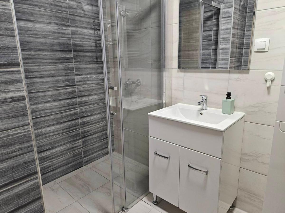 Holiness Apartmanok Szeged Bagian luar foto