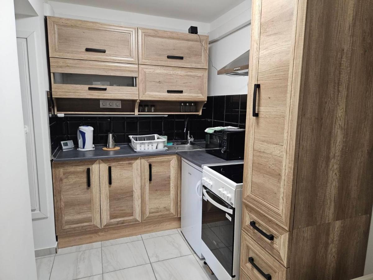 Holiness Apartmanok Szeged Bagian luar foto